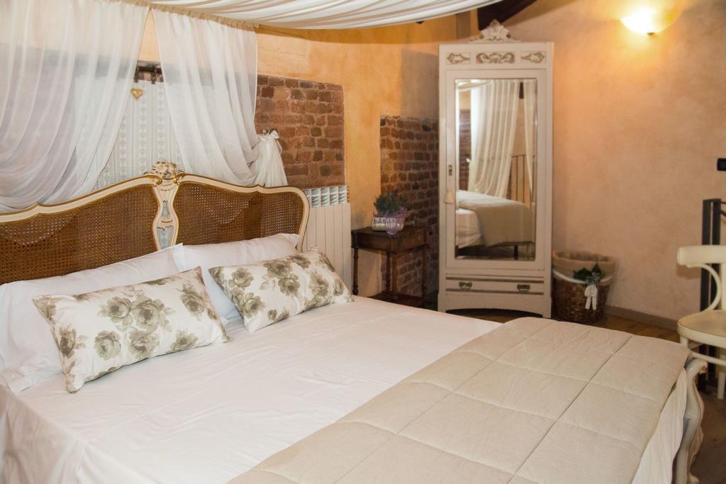 Casa Del Grande Vecchio Bed & Breakfast Airasca Luaran gambar