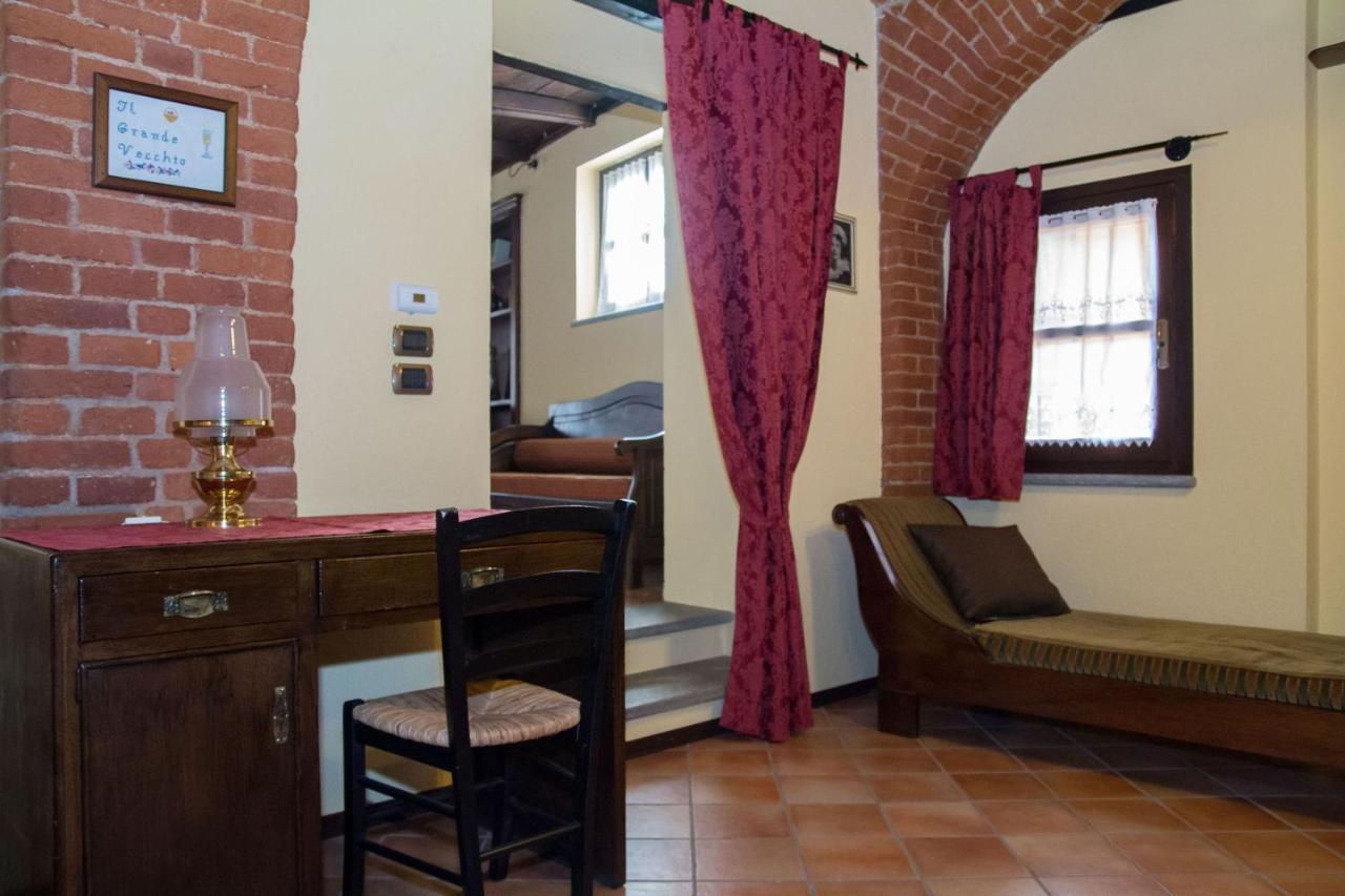 Casa Del Grande Vecchio Bed & Breakfast Airasca Luaran gambar